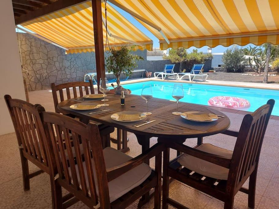 Villa Chloe Playa Blanca  Eksteriør billede